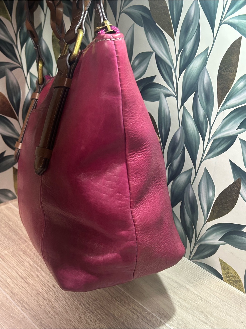 Tignanello Magenta Leather Shoulder Bag - Picture 3 of 10